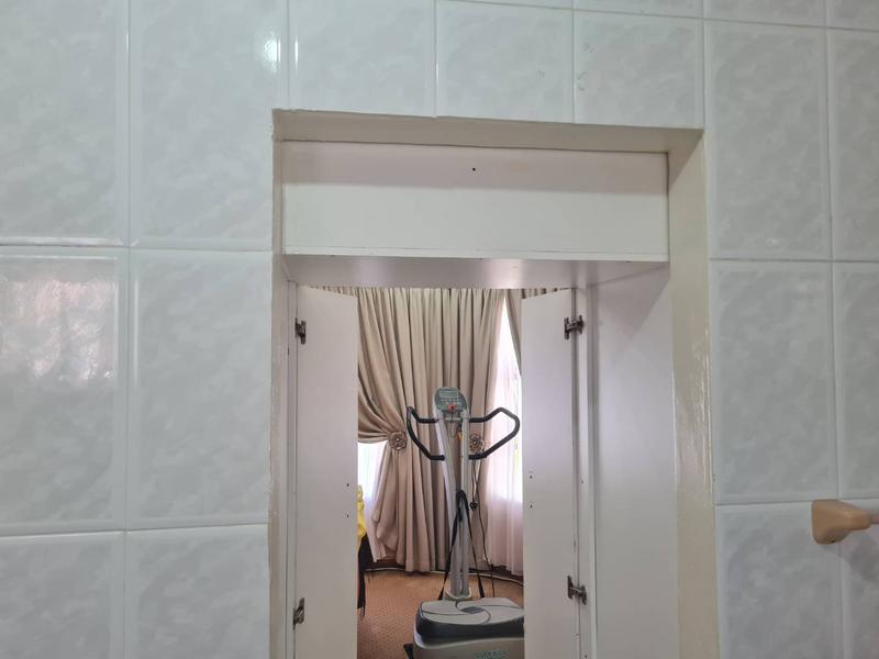 5 Bedroom Property for Sale in Southernwood Eastern Cape